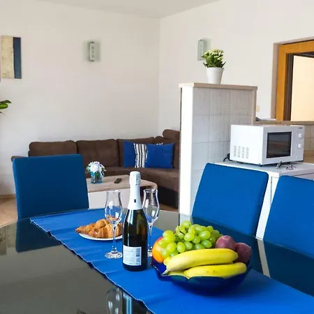 Apartment Enjoy Omiš