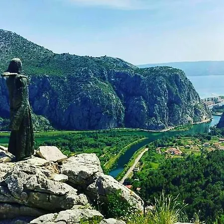 Apartment Enjoy Omis