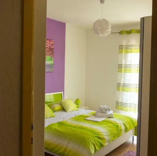 דירה Enjoy אומיס